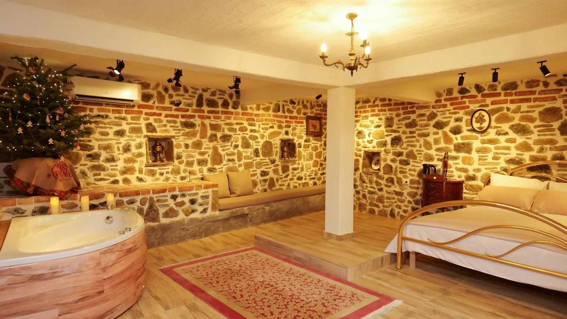 Belle, Littleparis Apartment Korce